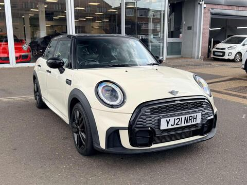 Used MINI Hatch in Beckenham, London