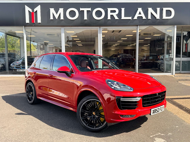 Used Porsche Cayenne in Beckenham, London