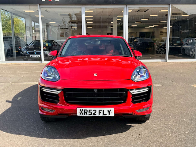 Used Porsche Cayenne in Beckenham, London