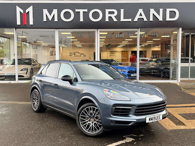 Used Porsche Cayenne in Beckenham, London