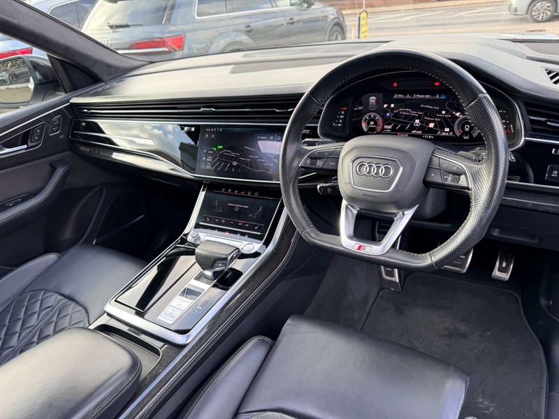 Used Audi Q8