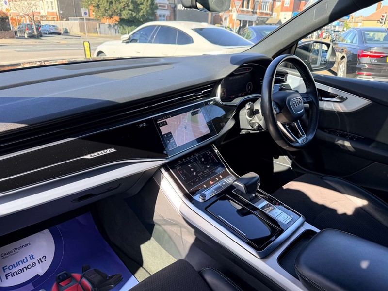 Used Audi Q8