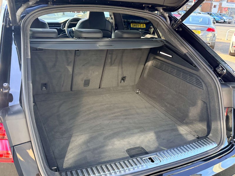 Used Audi SQ8