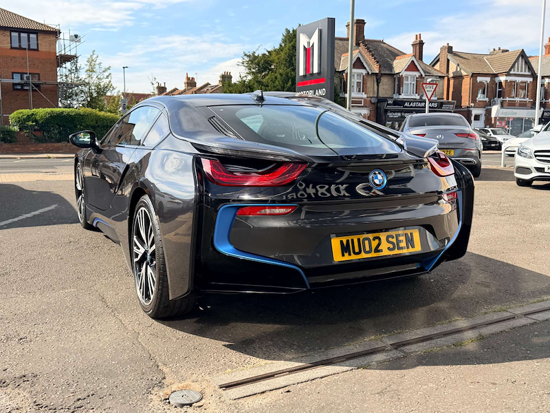 Used BMW i8