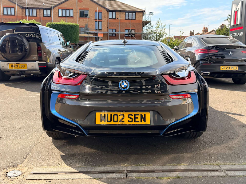 Used BMW i8