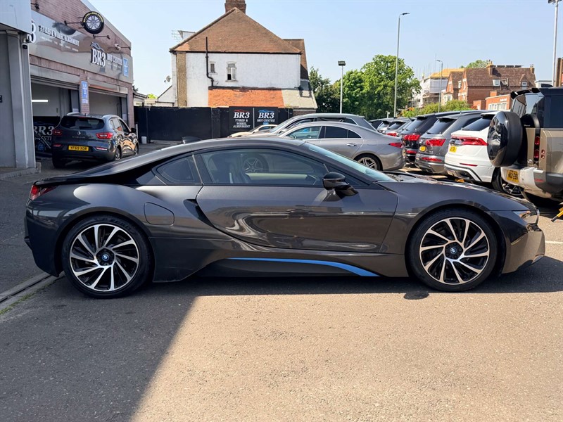 Used BMW i8