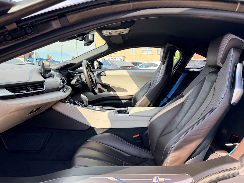 Used BMW i8