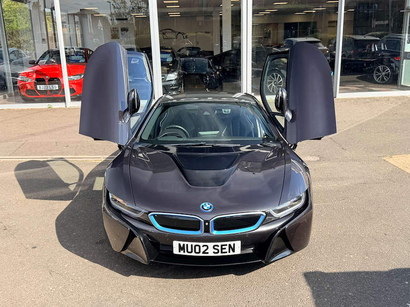 Used BMW i8