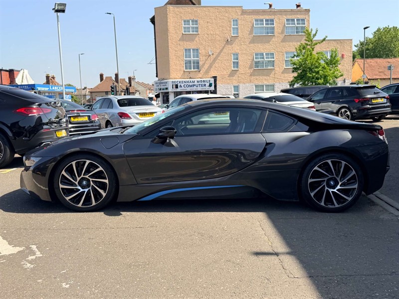 Used BMW i8
