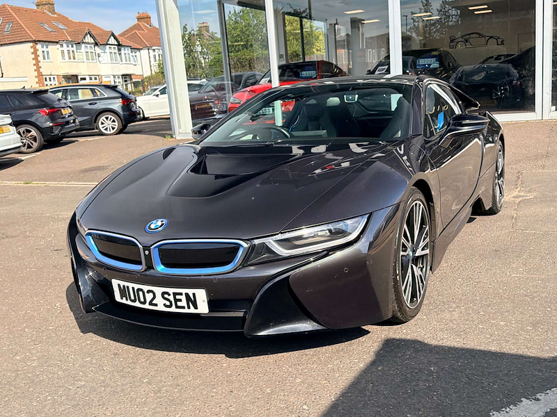 Used BMW i8