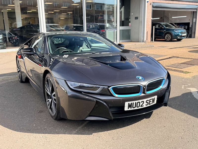Used BMW i8