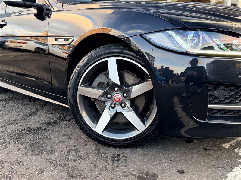 Used Jaguar XE