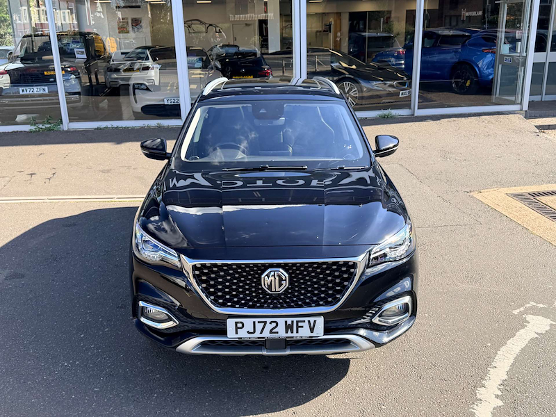 Used MG MG HS