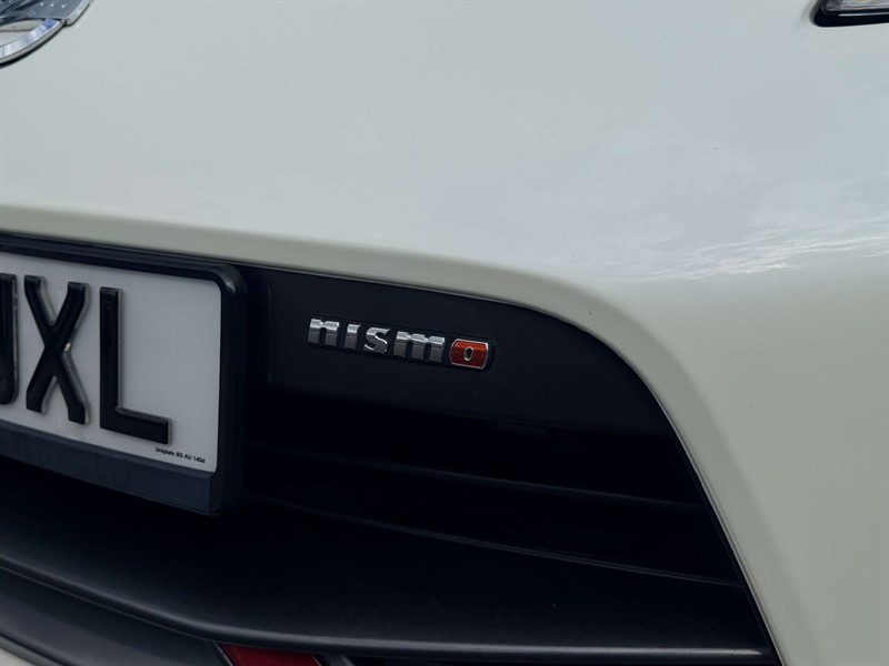 Used Nissan 370Z