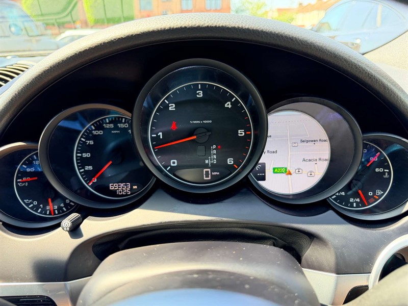 Used Porsche Cayenne