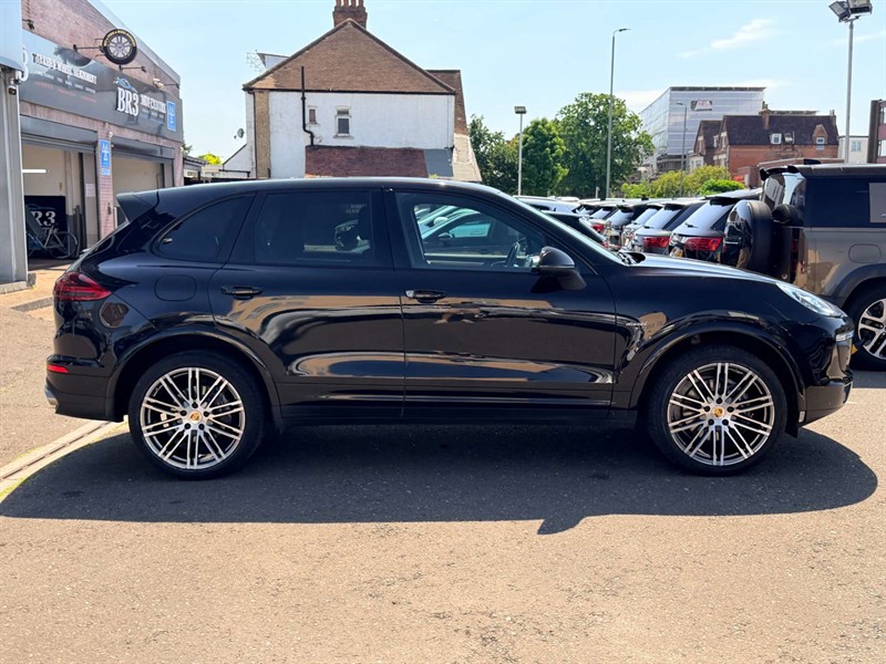 Used Porsche Cayenne