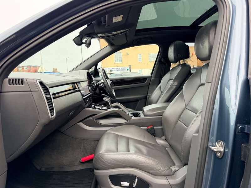 Used Porsche Cayenne
