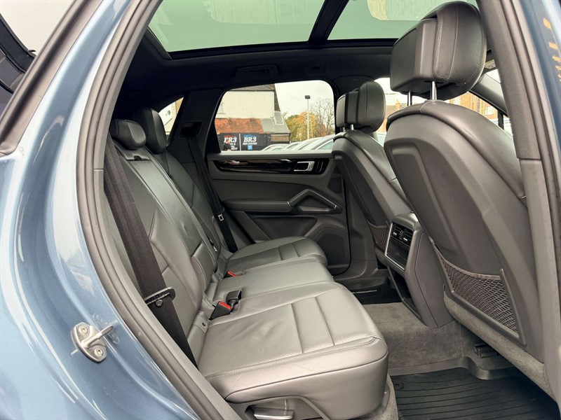 Used Porsche Cayenne