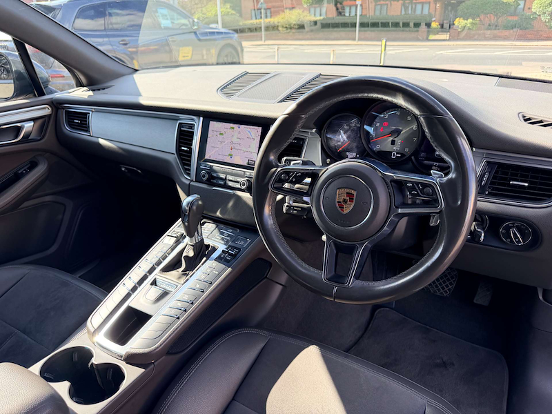 Used Porsche Macan
