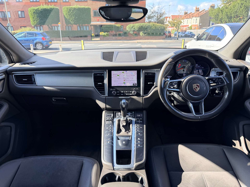 Used Porsche Macan