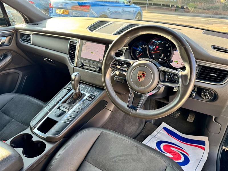 Used Porsche Macan