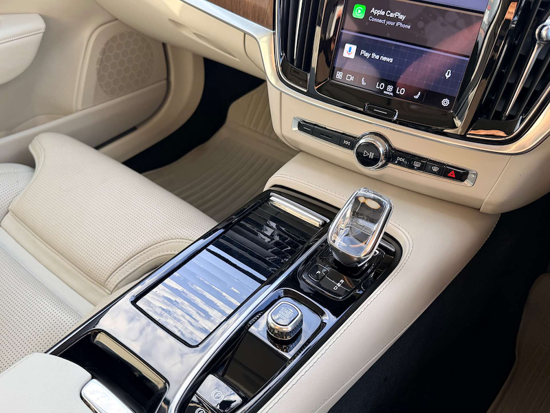 Used Volvo V90