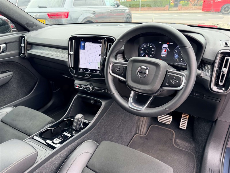 Used Volvo XC40