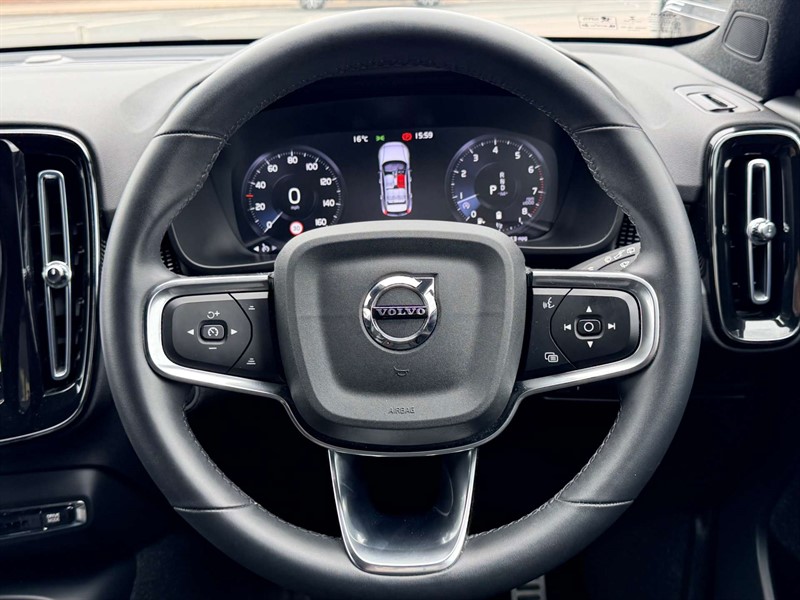 Used Volvo XC40