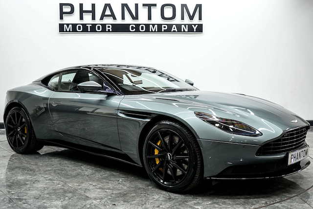 Aston Martin DB11 2018