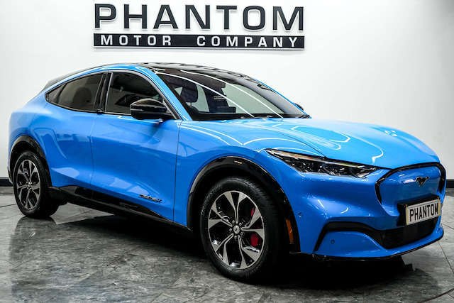 2022 Ford Mustang Mach-E