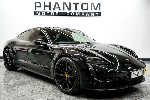 2021 PORSCHE TAYCAN