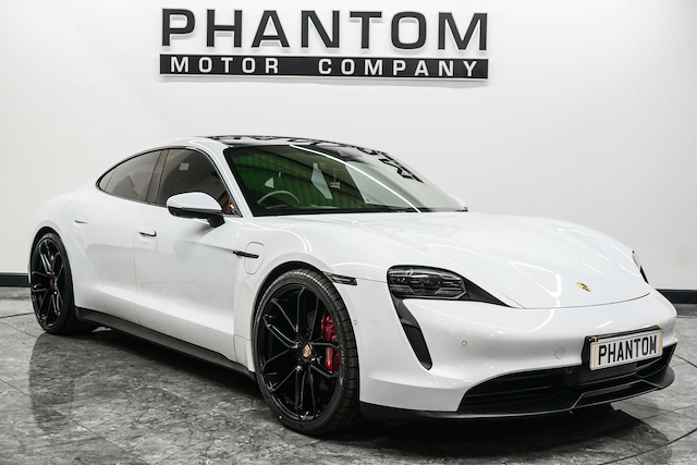 2020 PORSCHE TAYCAN