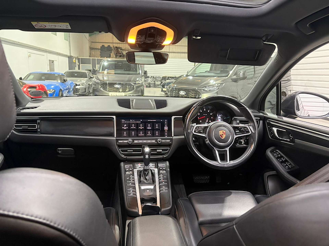 Used Porsche Macan