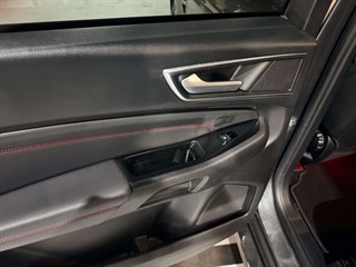 Used Ford S-Max from One Automotive