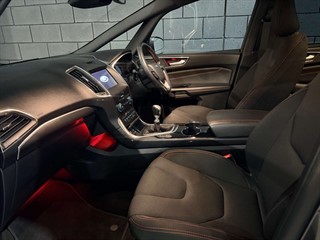 Used Ford S-Max from One Automotive