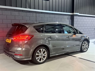 Used Ford S-Max from One Automotive