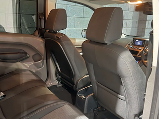 Used Ford Tourneo Connect from One Automotive