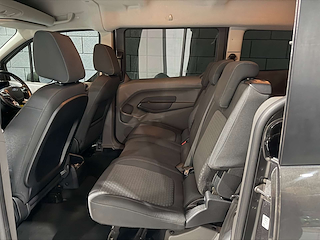 Used Ford Tourneo Connect from One Automotive