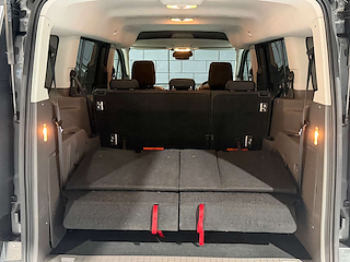 Used Ford Tourneo Connect from One Automotive