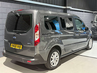 Used Ford Tourneo Connect from One Automotive