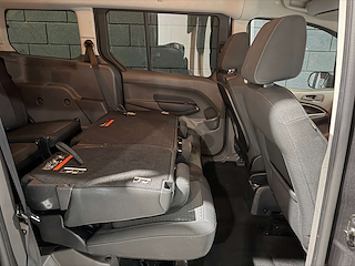 Used Ford Tourneo Connect from One Automotive