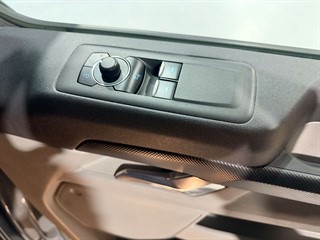 Used Ford Transit Custom from One Automotive