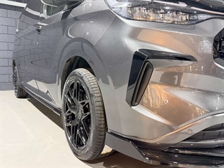 Used Ford Transit Custom from One Automotive