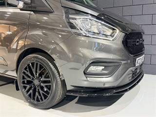 Used Ford Transit Custom from One Automotive