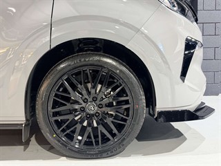 Used Ford Transit Custom from One Automotive