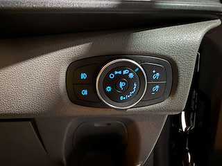 Used Ford Transit Custom from One Automotive