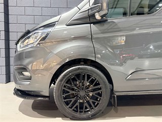 Used Ford Transit Custom from One Automotive