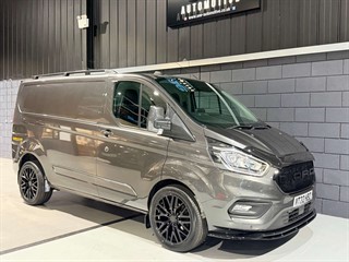 Used Ford Transit Custom from One Automotive