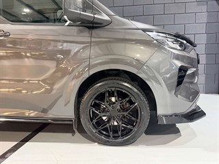 Used Ford Transit Custom from One Automotive