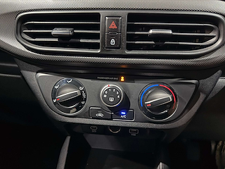 Used Hyundai i10 from One Automotive